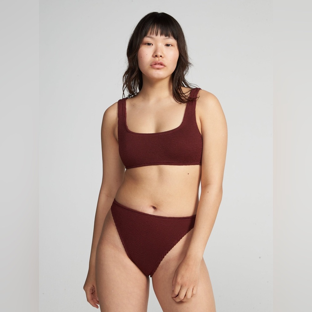 Aplomb Standard Waist Two-Piece in Red